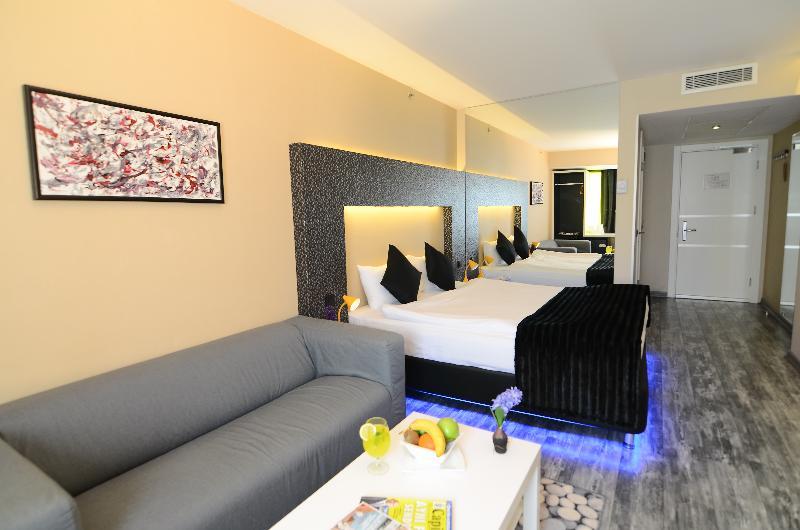 Tempo Hotel Caglayan Istanbul Exterior photo